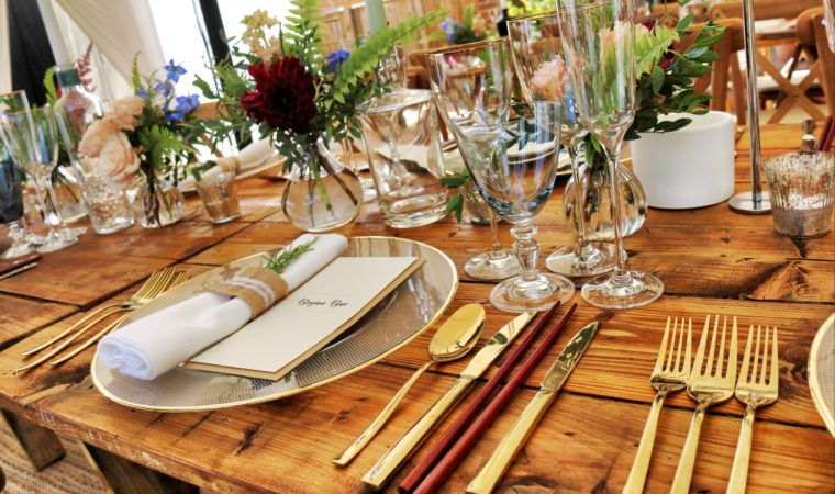 How To Receive The Best Party Catering Services?